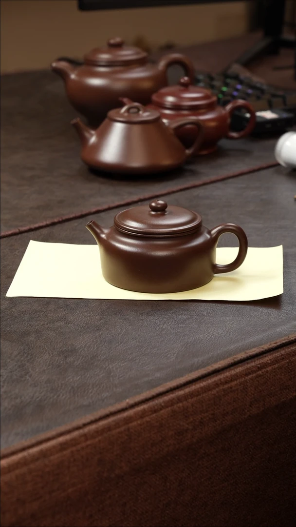 茶壶紫砂壶·18老紫泥德钟150cc