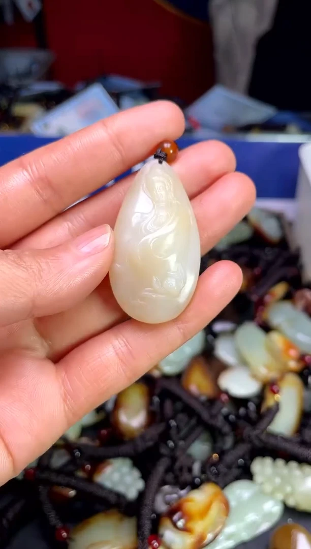 【闪购商品】和田玉颈饰未镶嵌12321