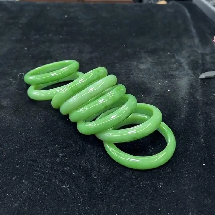 【老郑家】和田玉手镯一支 (多样性发1件)