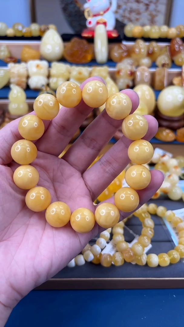 未镶嵌琥珀珠宝奇石p57 浓蜡小年份单圈 35.69g 16mm