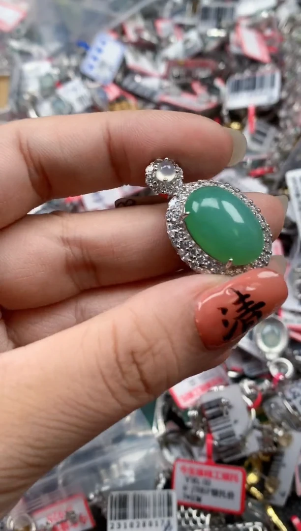 银S925镶嵌戒指翡翠天然A货缅甸翡翠