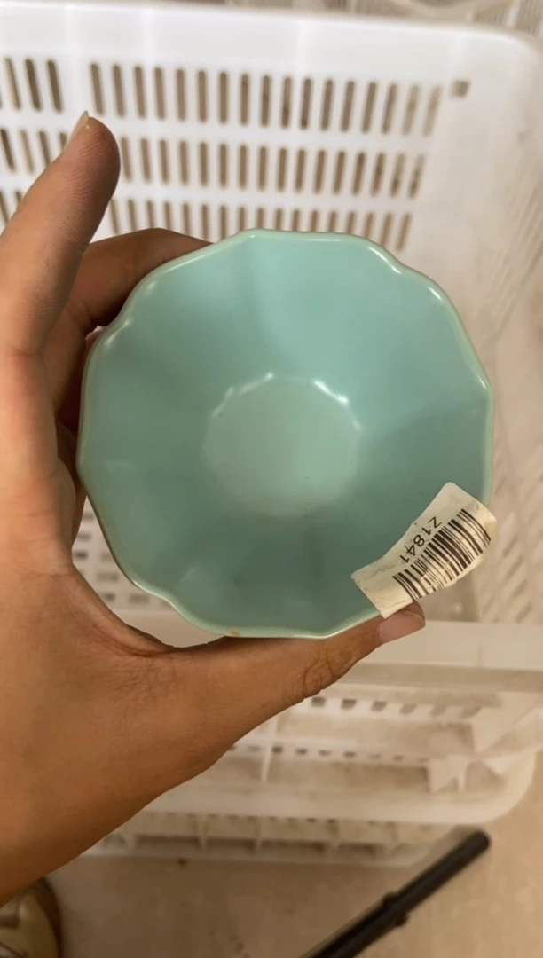 无运费险有瑕疵的摄影的产品有使用过的痕迹有点脏介意勿拍