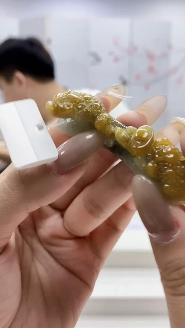 未镶嵌定制翡翠4868lr-毛货挂件36