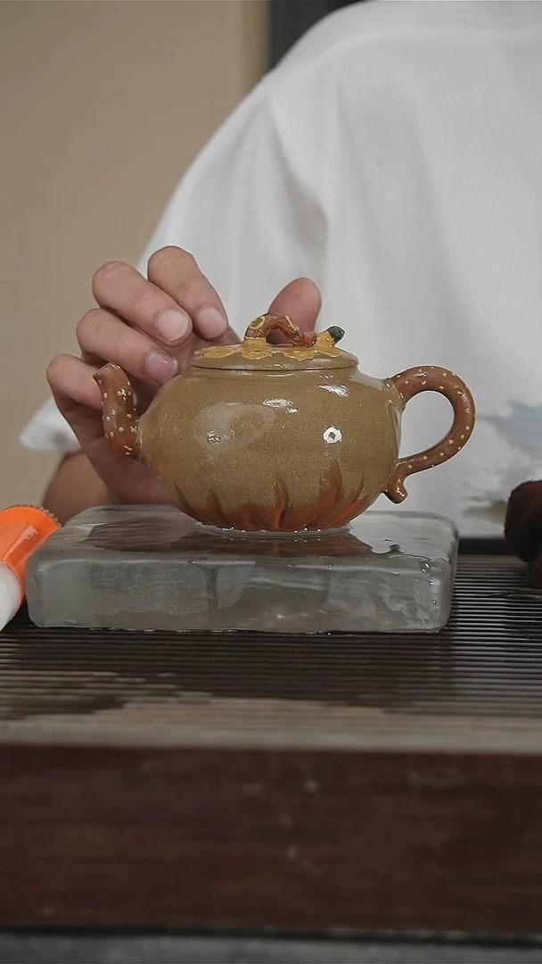 茶壶紫砂沈建康，带全套证280CC200号