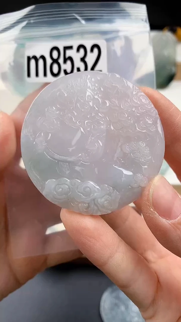 颈饰未镶嵌翡翠天然翡翠吊坠挂件