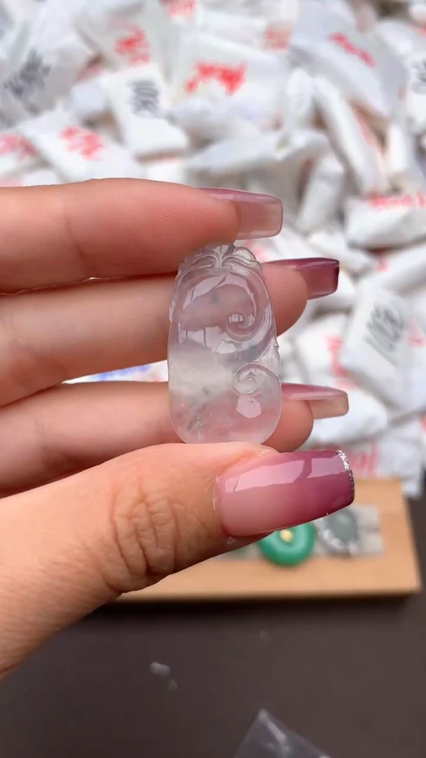 【闪购商品】翡翠挂件未镶嵌—