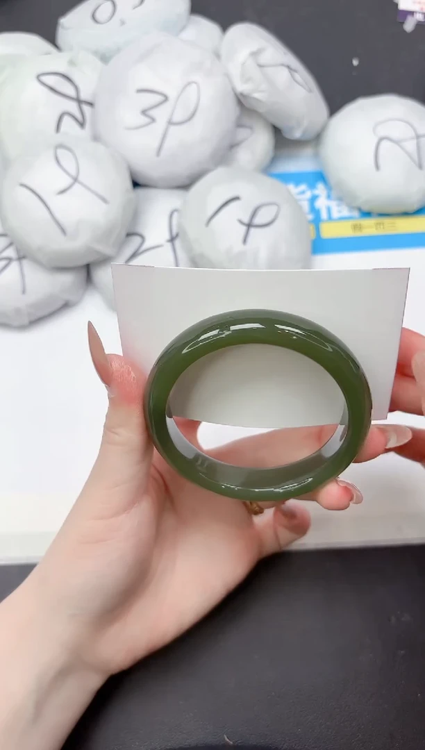 未镶嵌手镯石英质玉101-58