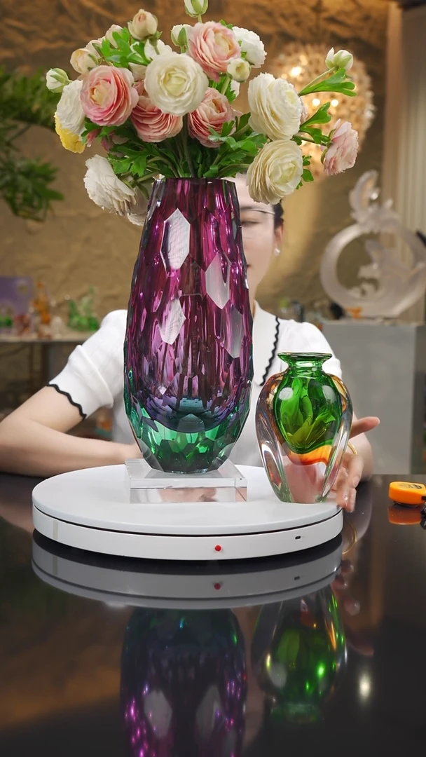 瓷片福利金红湖水绿凹切面花瓶带底座带香薰瓶