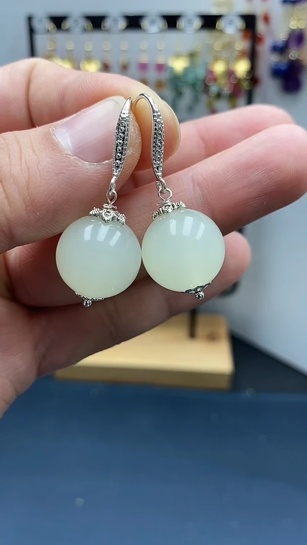 【闪购商品】和田玉耳饰银S925镶嵌尺寸16mmEE0