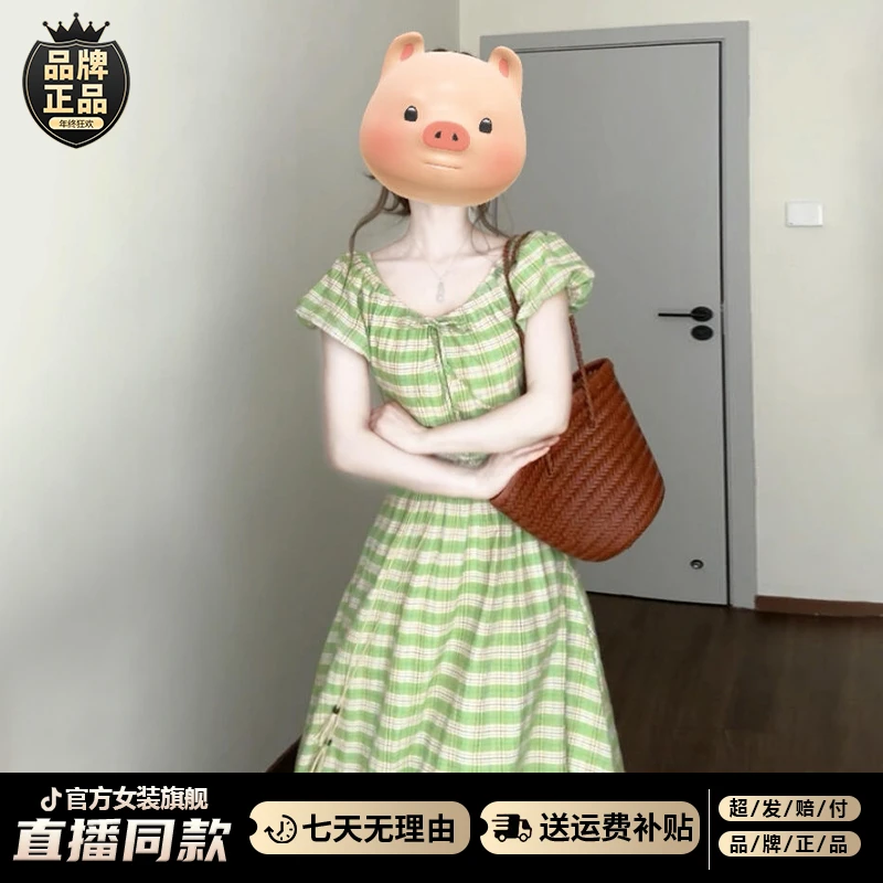 法式绿色连衣裙子女夏季2025新款夏日绝美独特漂亮多巴胺掐腰长裙