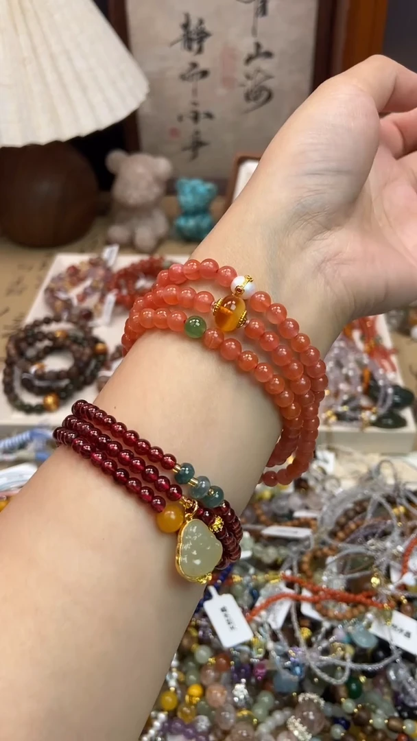 未镶嵌玛瑙手饰387