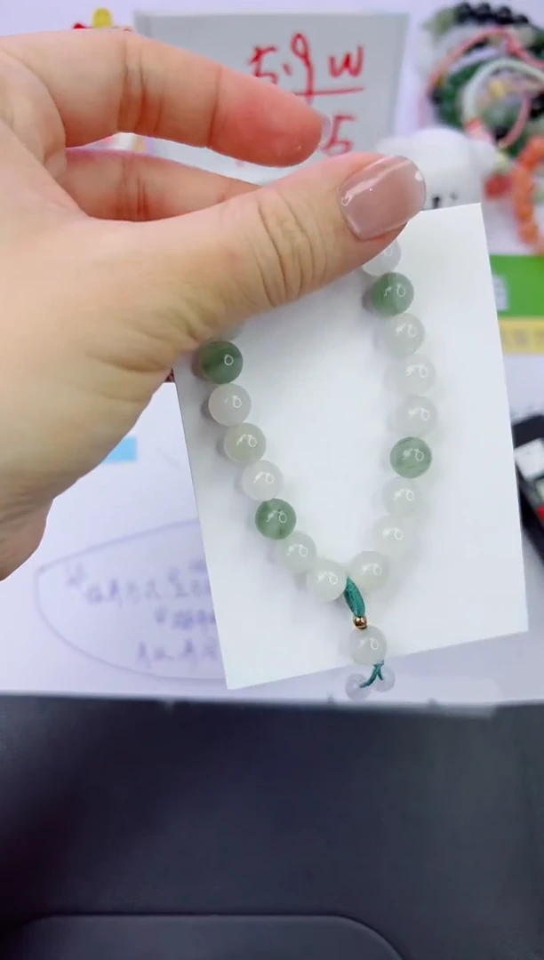 【闪购商品】石英质玉手镯未镶嵌999手串