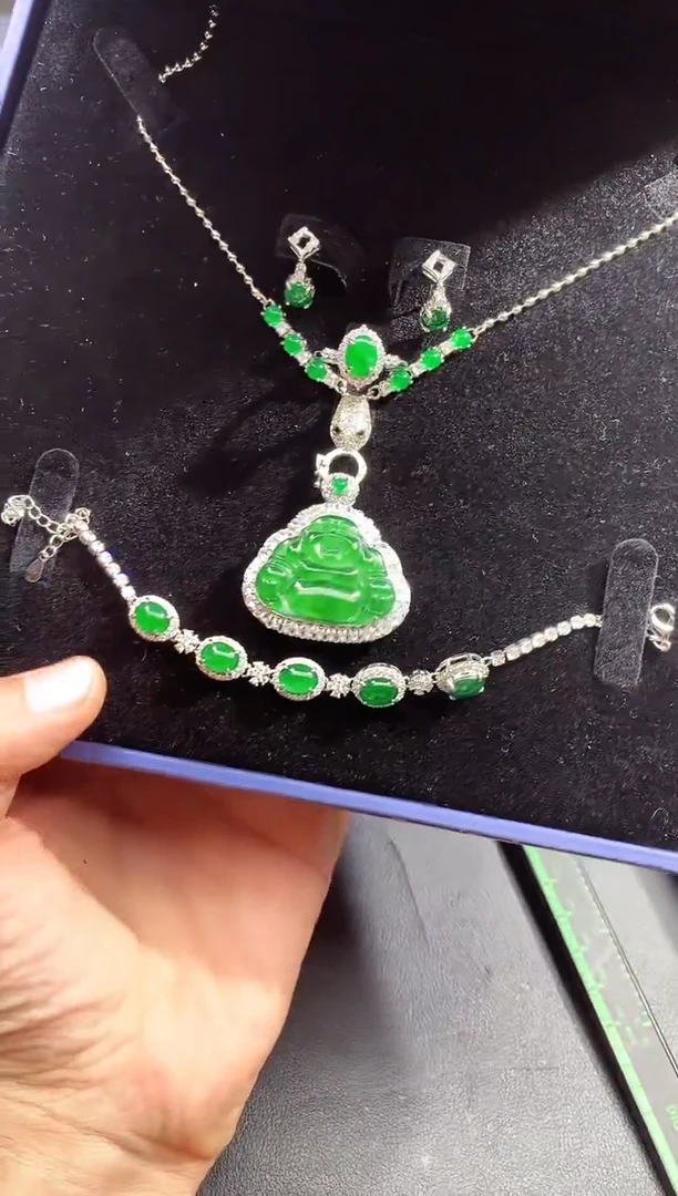 未镶嵌定制翡翠天然A货翡翠拍一发套