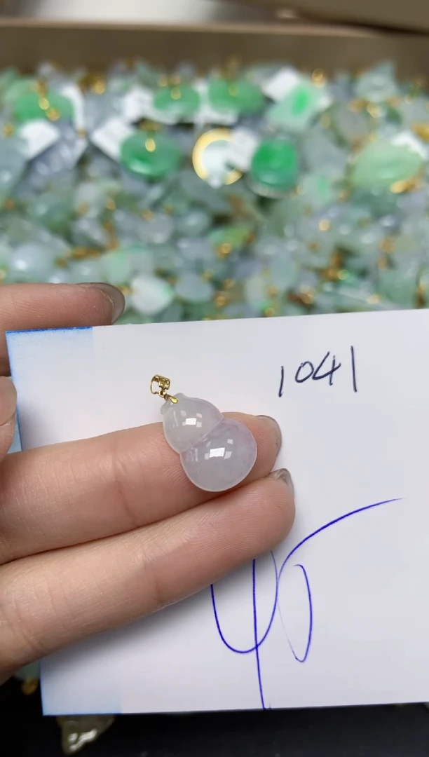 【闪购商品】翡翠颈饰18K金镶嵌天然翡翠A货