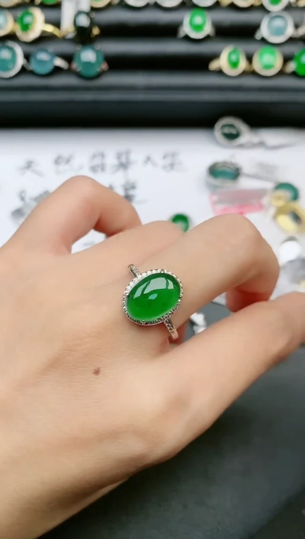 翡翠戒指银S925镶嵌1111