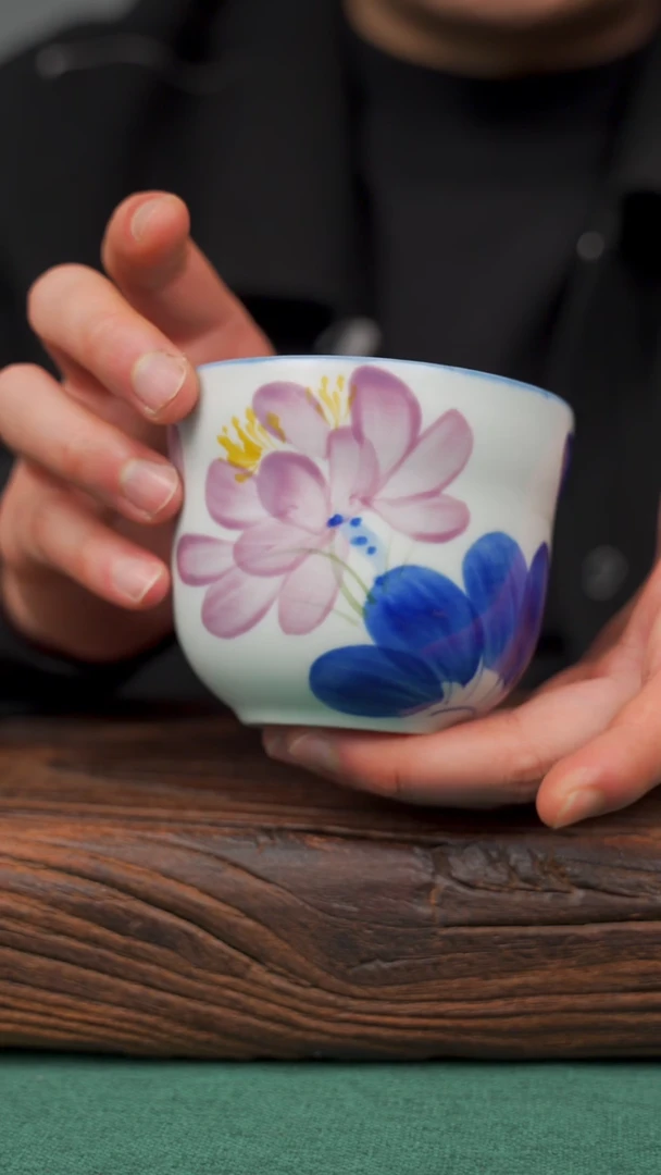 【闪购商品】瓷片42寻一缕瓷香杯釉下手工手绘瓷器