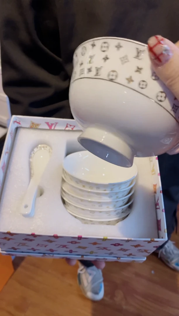 【闪购商品】杯全场正品，京东包邮