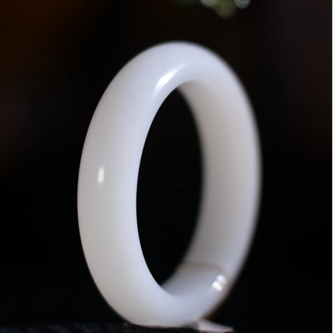 122和田玉白玉手镯58.5圈