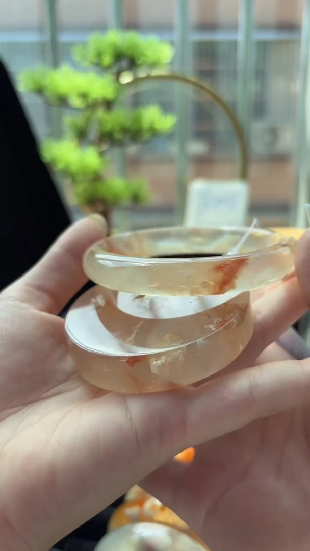 未镶嵌手镯石英质玉C193(53圈赠送镯心)