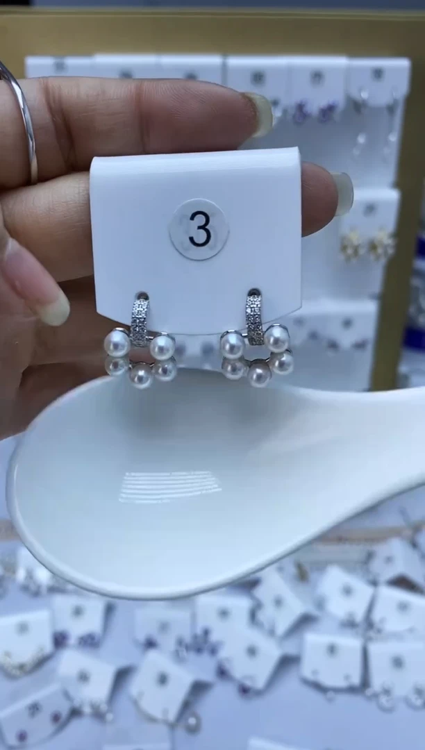 银S925镶嵌耳饰淡水珍珠3