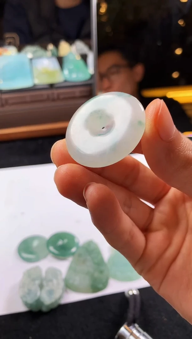 未镶嵌定制翡翠毛货不退不换