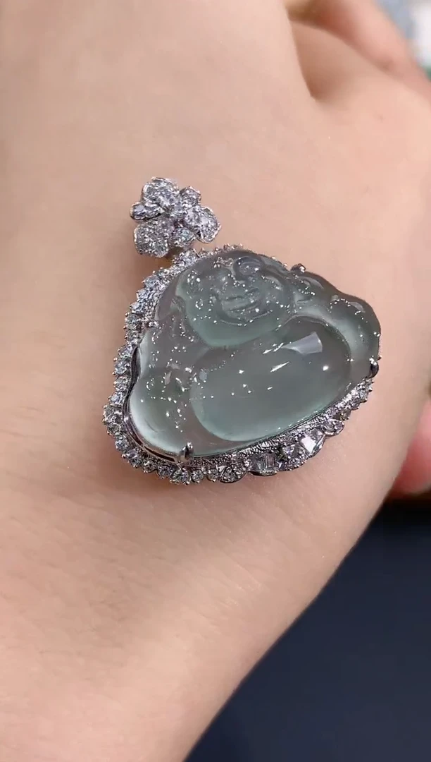 吊坠(不含链)18K金镶嵌翡翠B195