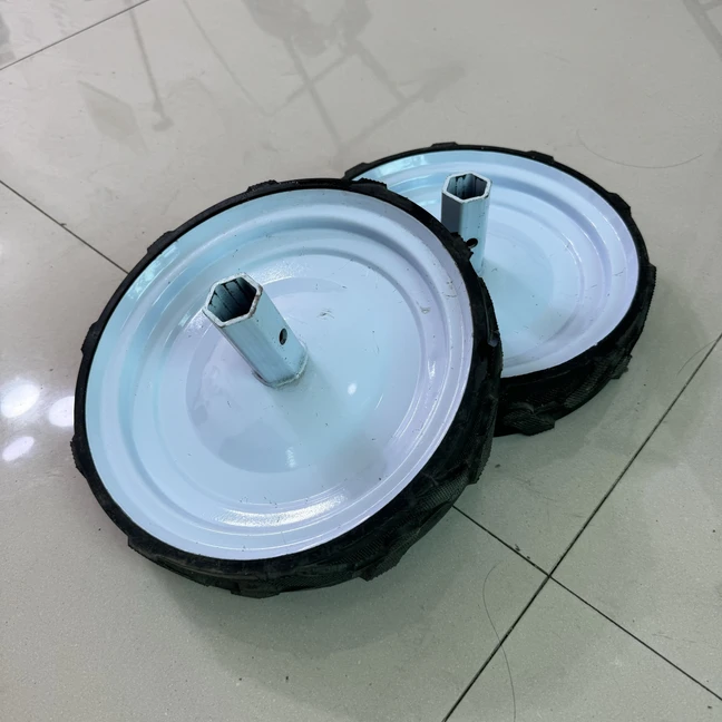微耕机实心轮胎加厚耐磨防滑