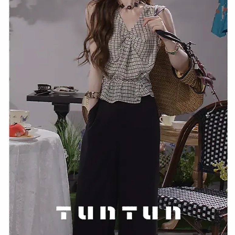 【周六约会 面料无弹但是有绑带拉链】小众显瘦设计感背心