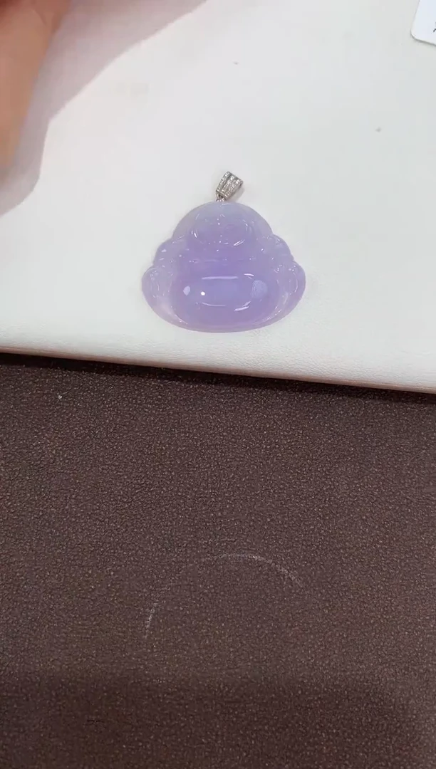 翡翠18K金镶嵌颈饰天然缅甸a货翡翠