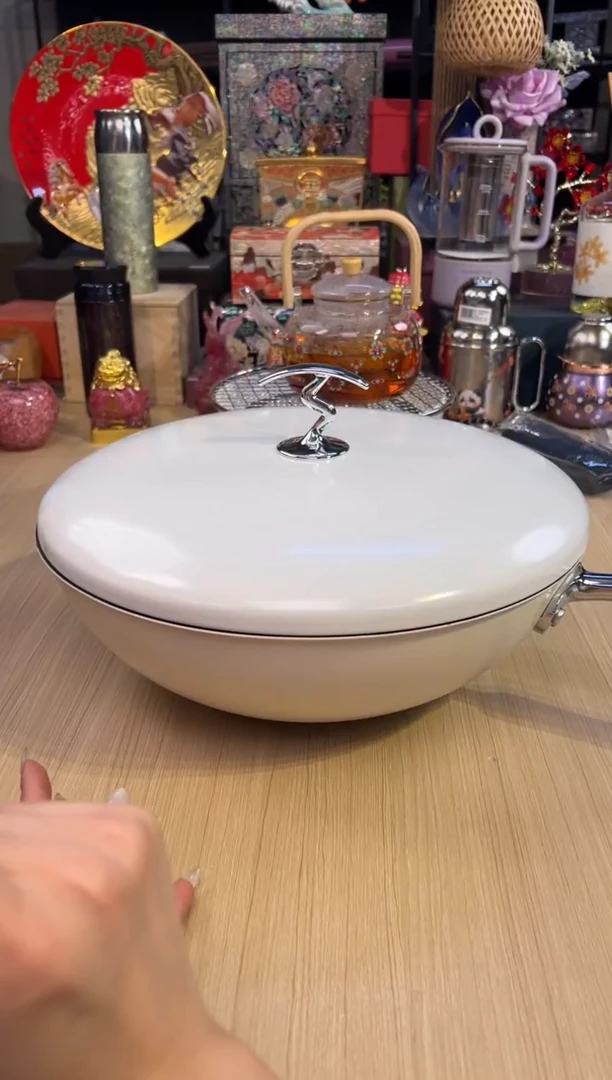 66珐琅钛铁炒锅32cm-白色