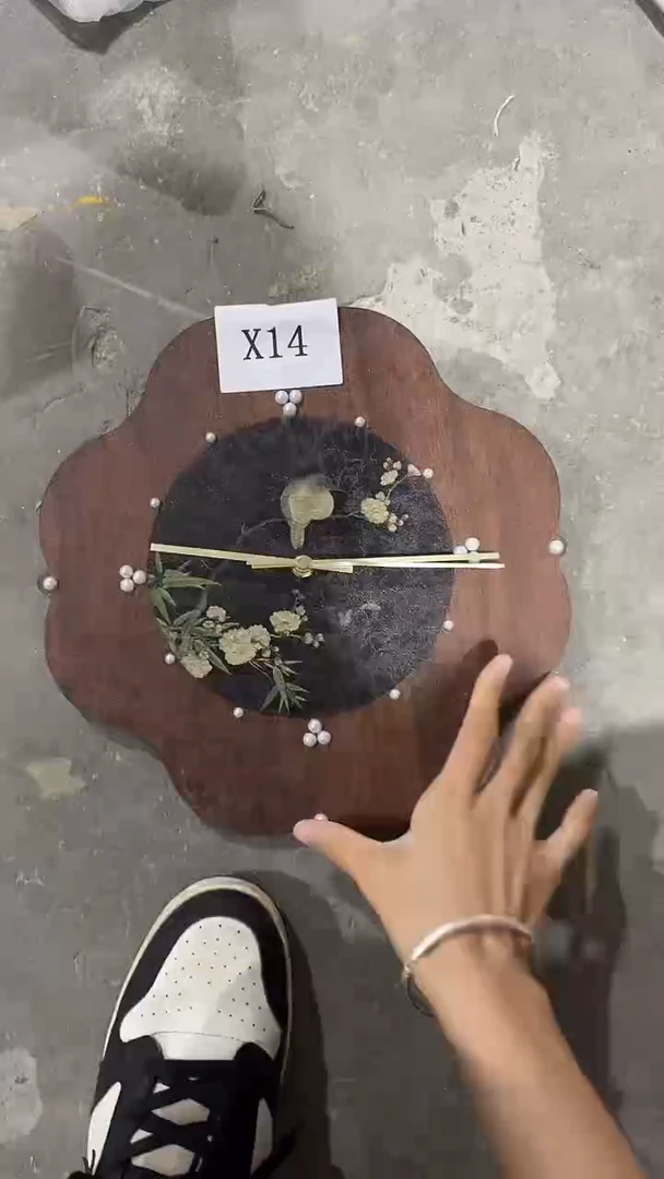 竖款仓库清货  默认瑕疵