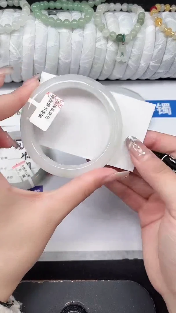 未镶嵌手镯石英质玉234-56/57