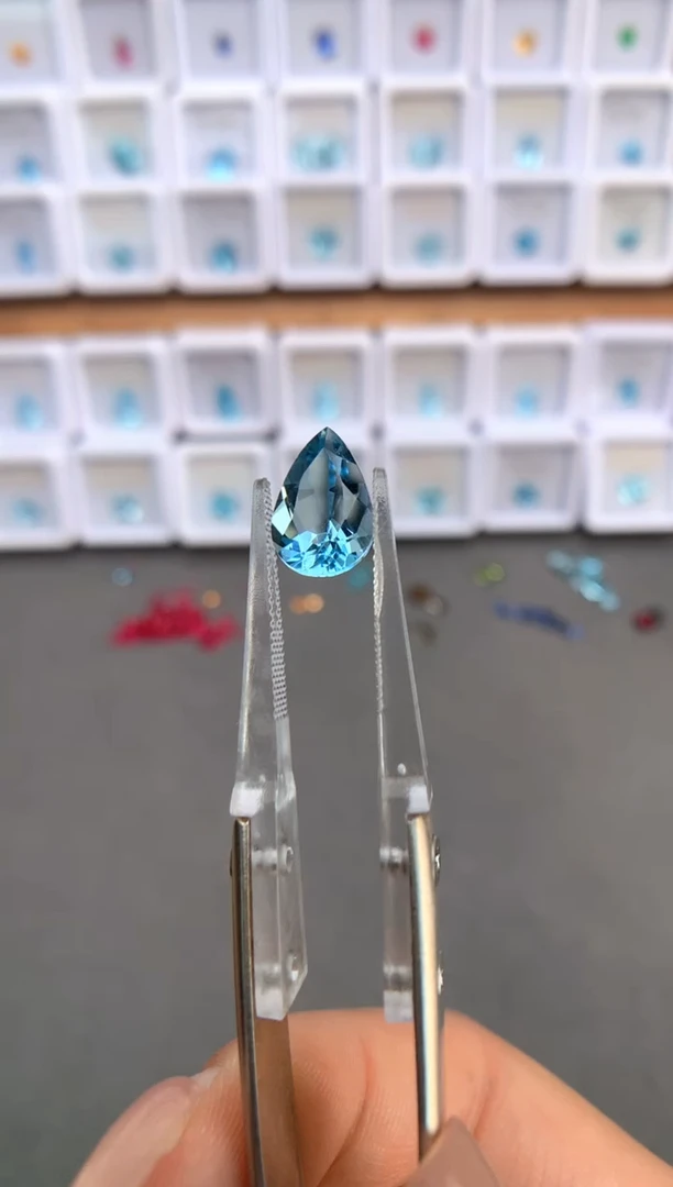 未镶嵌裸石定制海蓝宝石2.5ct 超圣 02075