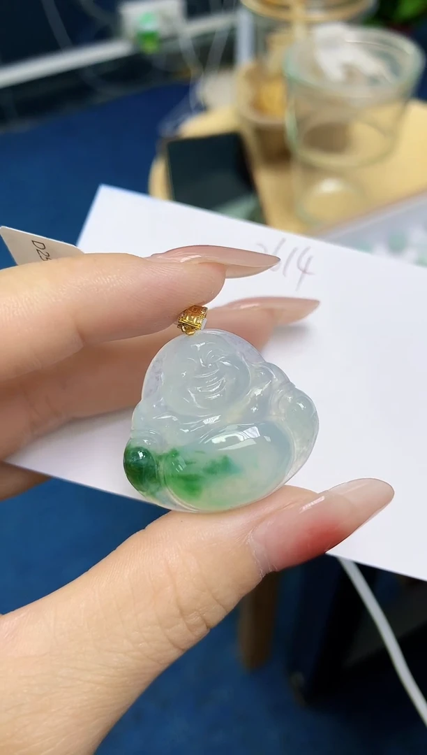 翡翠18K金镶嵌颈饰 天然缅甸翡翠A货