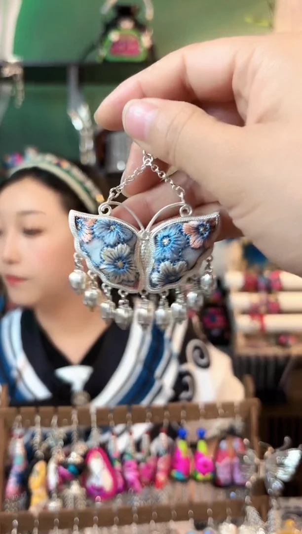 织绣彩云南阁非遗老绣654