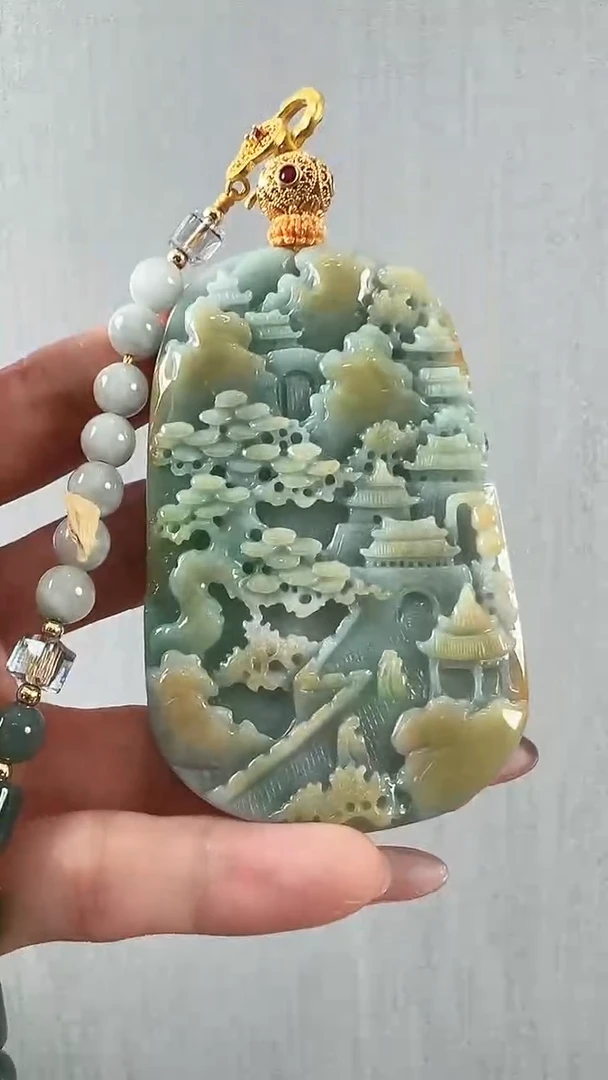 颈饰未镶嵌翡翠山水