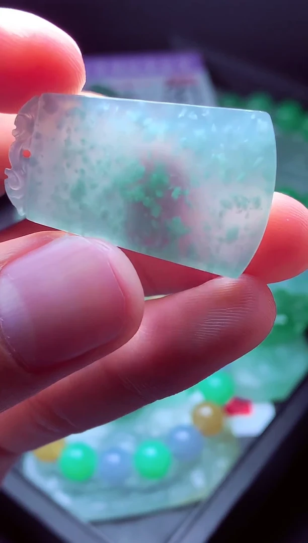 未镶嵌定制翡翠毛货翡翠定制559093