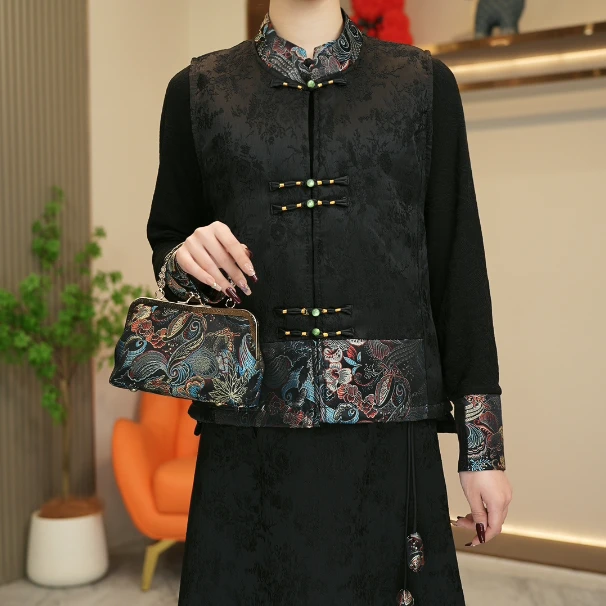 666新中式提花刺绣马甲外套民族风黑色马夹中国风绣花加棉加厚