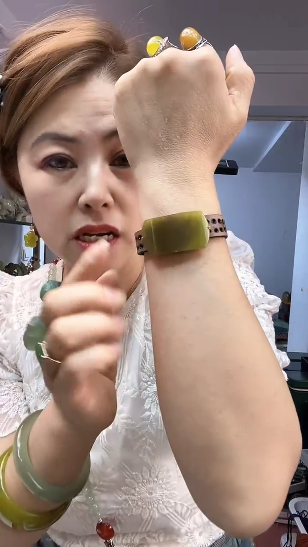 【闪购商品】岫玉手牌未镶嵌多样性发货其中之一