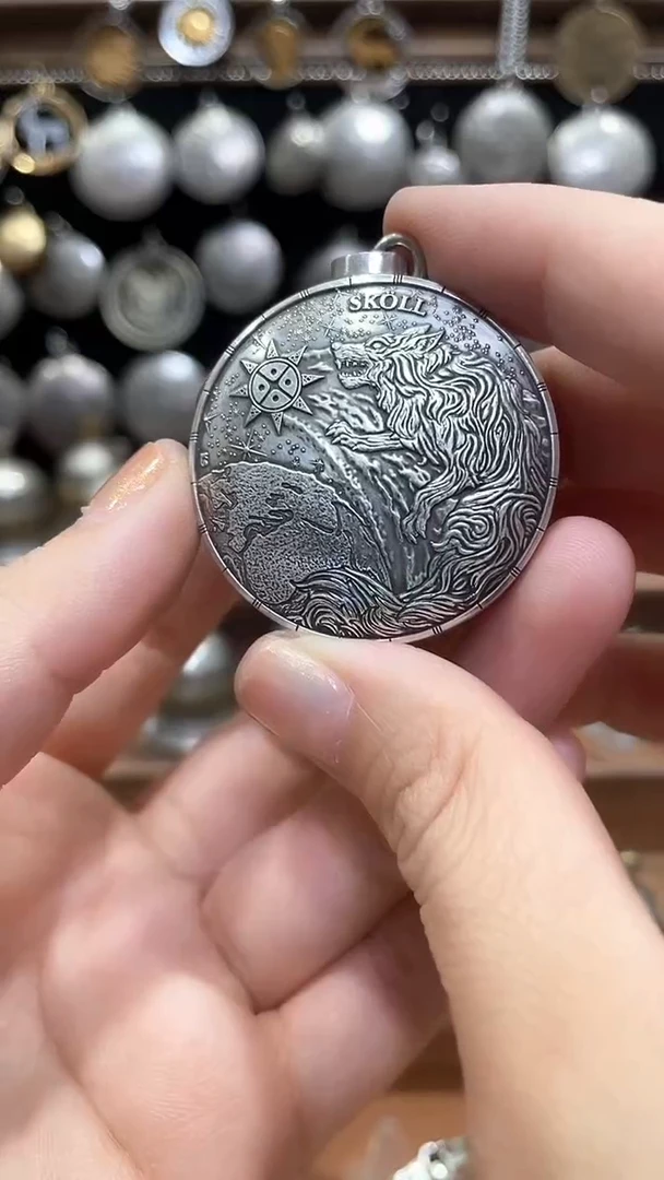 无铁合金无铁合金德国逐日只狼银币盒子