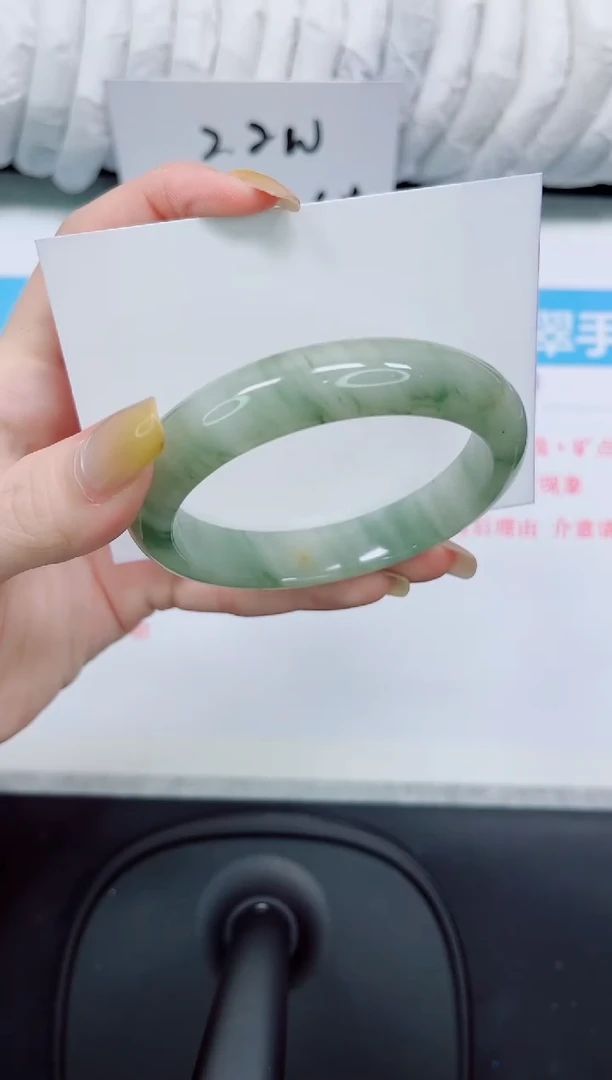 石英质玉手镯未镶嵌101