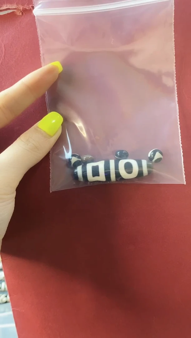 玛瑙/玉髓（覆膜）颈饰未镶嵌【**子行运无覆膜臻品超顶双天地