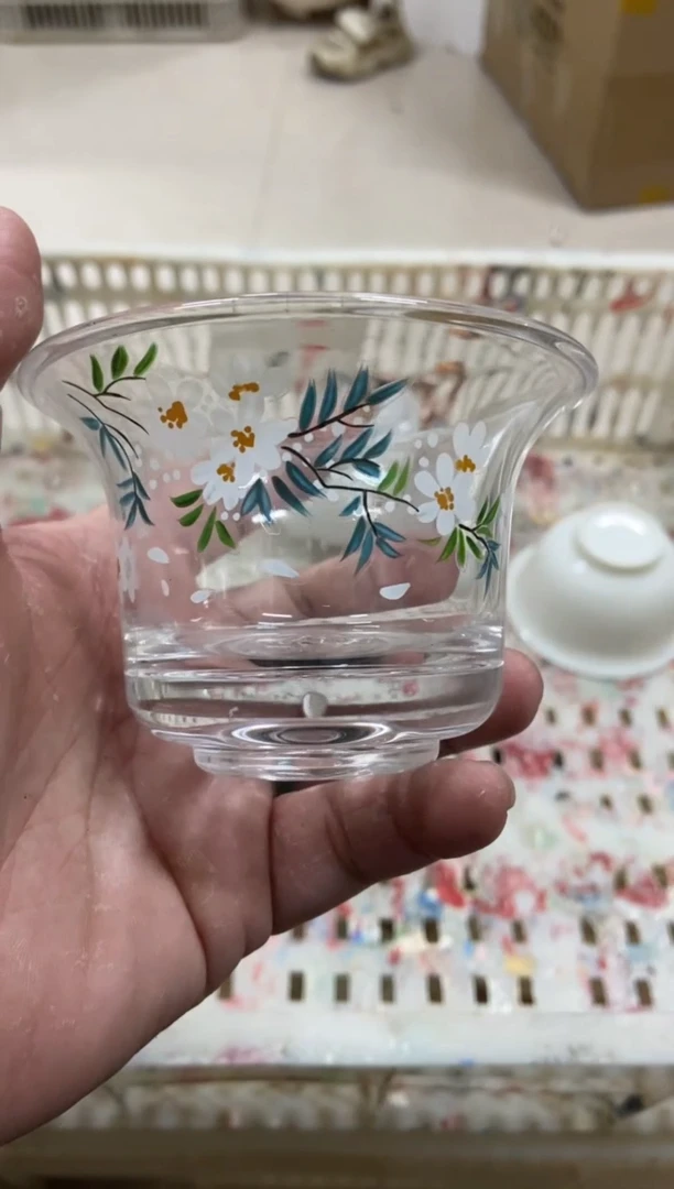 杯子瓷无运费险有瑕疵的摄影的产品有使用过的痕迹有点脏介意勿拍