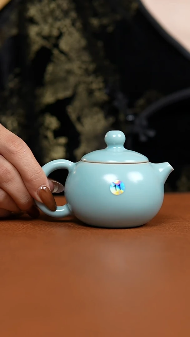 瓷片仿古天青小西施壶瑕11