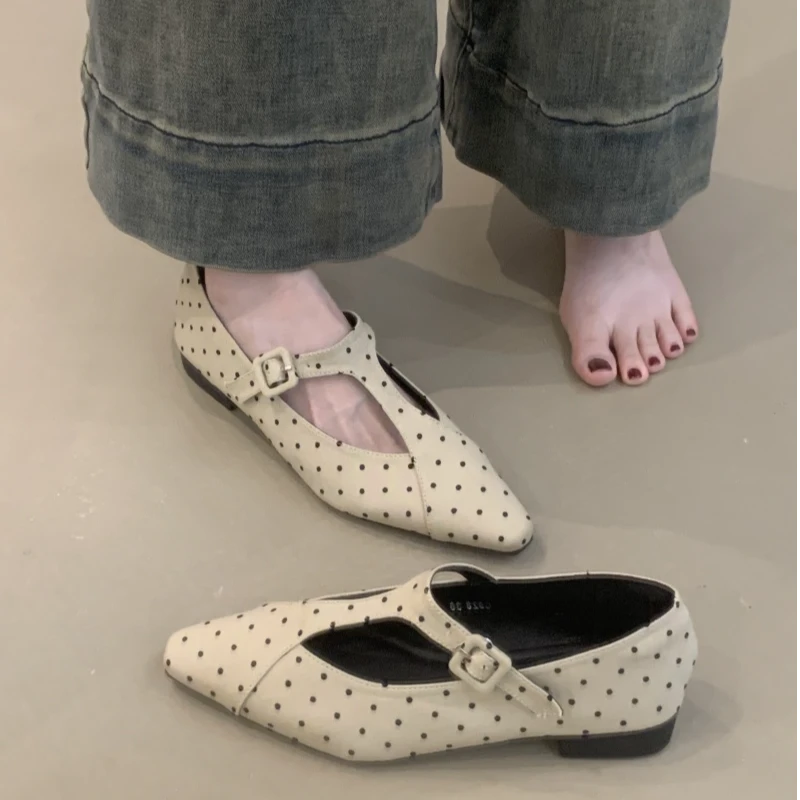 LB-C928小香风波点低跟玛丽珍鞋2025年尖头T字扣带浅口单鞋女鞋子