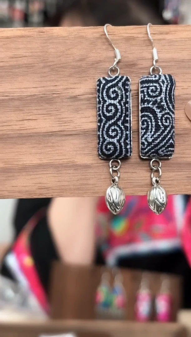 【闪购商品】织绣织绣民族风老绣饰品100