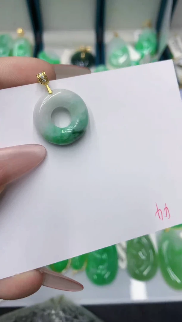 颈饰未镶嵌翡翠111111