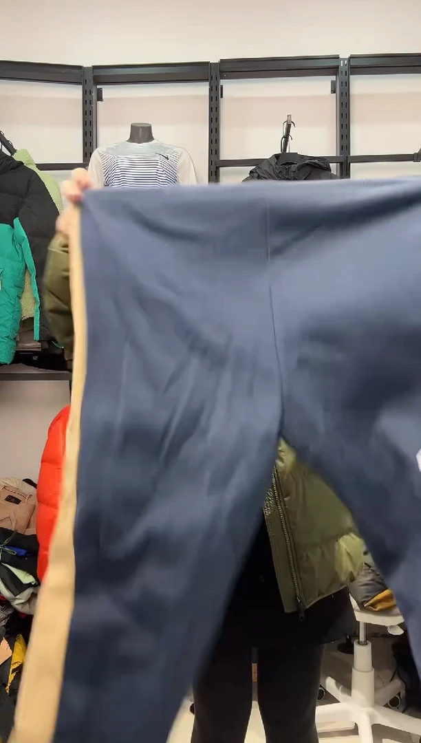 2254闪购编码  阿迪运动卫衣裤以直播间过款为准 尺码. XL