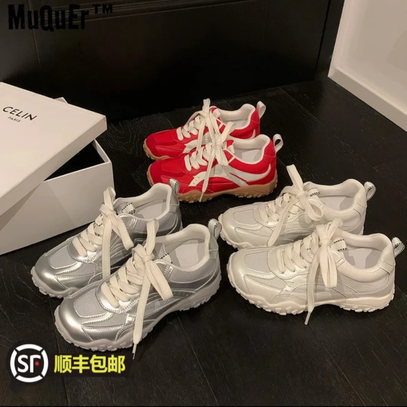 透气网面系带厚底德训休闲板鞋女2025新款今年流行银色系韩版百搭