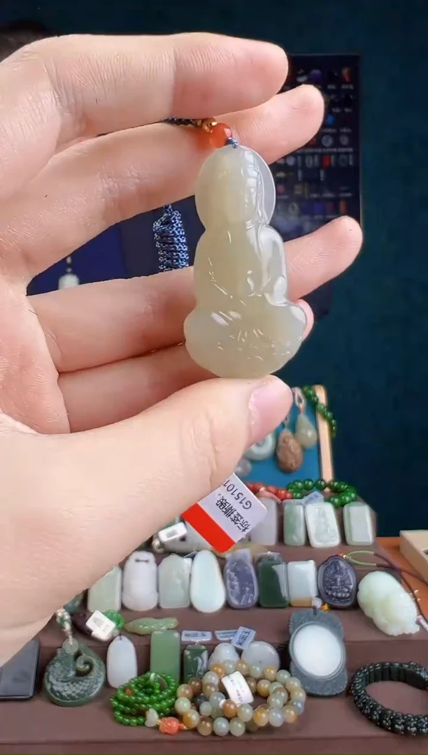 【闪购商品】和田玉颈饰未镶嵌多样性发货 拍一单发一个